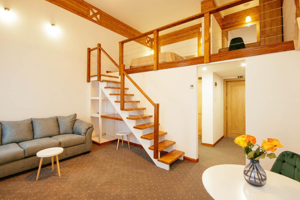 Buchenland Hotel Câmpulung Moldovenesc Екстериор снимка